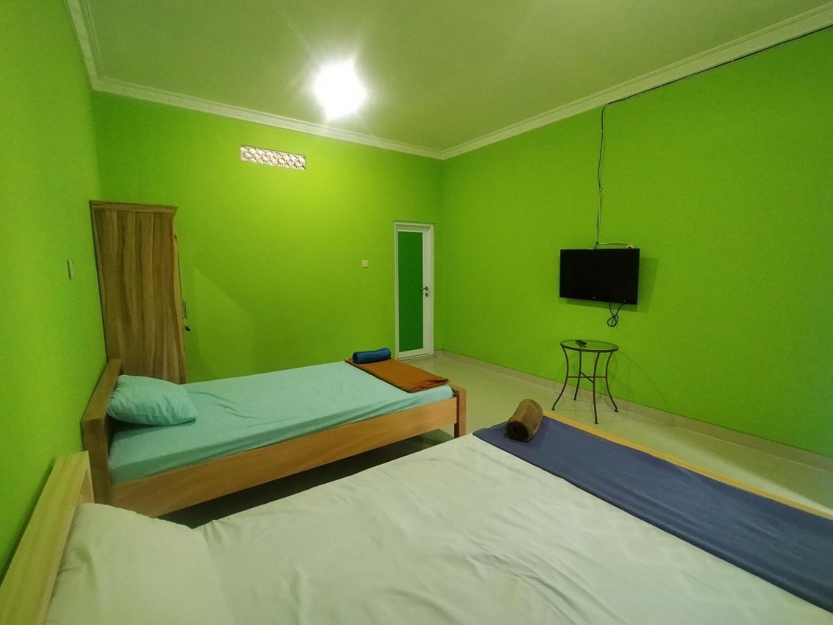 Villa Batu Tua Puncak Mitra Reddoorz 茂物 外观 照片