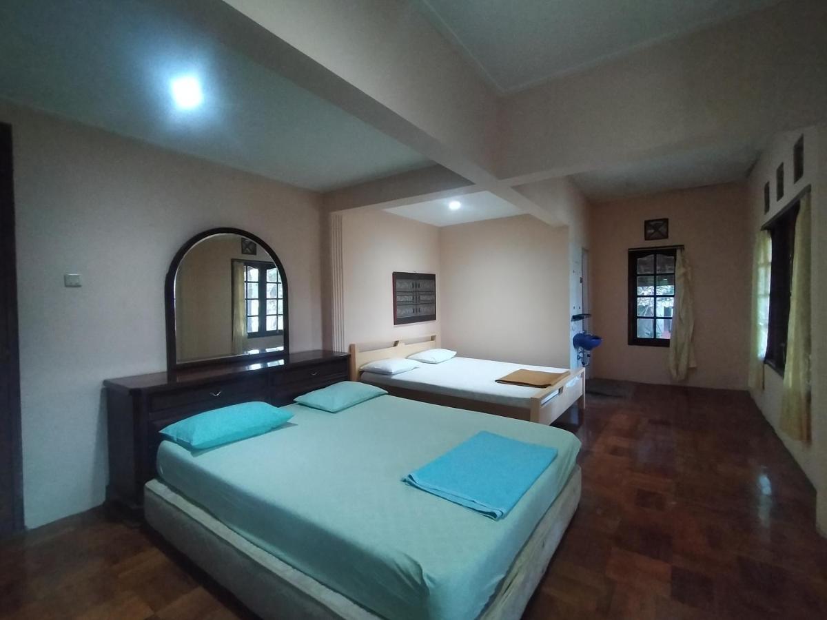 Villa Batu Tua Puncak Mitra Reddoorz 茂物 外观 照片